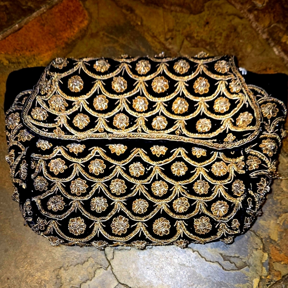 Vintage Elegant Navy Blue and Gold Embroidered Women's Bag